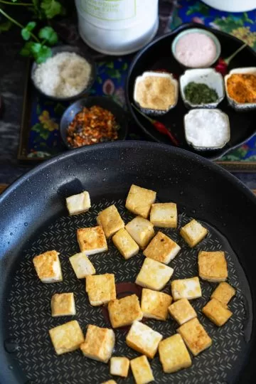 pannulla paahdettu ja marinoitu rapea tofu - jalotofu.fi